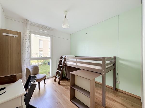 Appartement
         4 pièces
        - 86 m² Exclusivité 380 000 € *