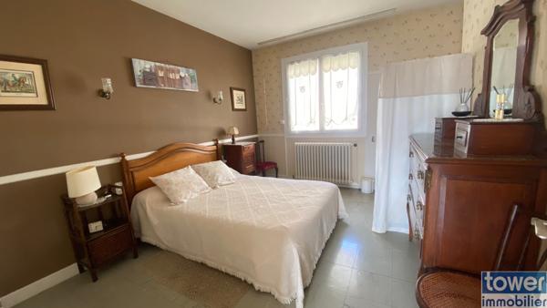 VILLA T6 CENTRE L ISLE JOURDAIN