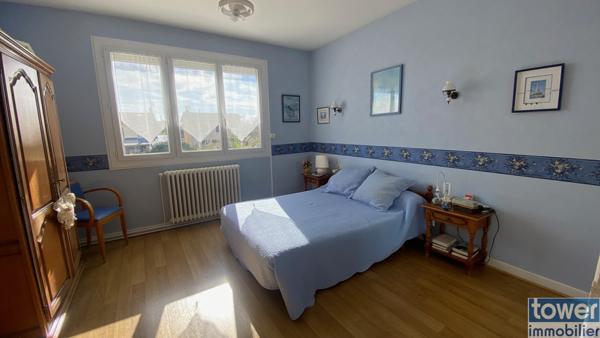 VILLA T6 CENTRE L ISLE JOURDAIN