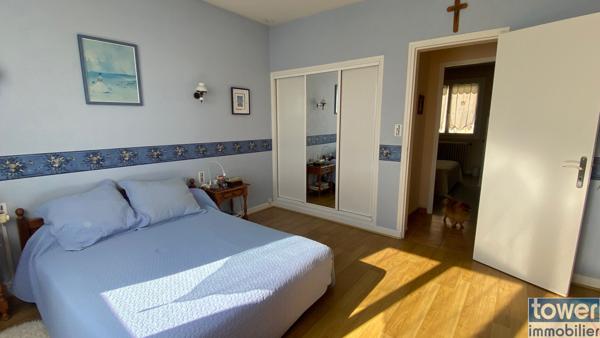 VILLA T6 CENTRE L ISLE JOURDAIN