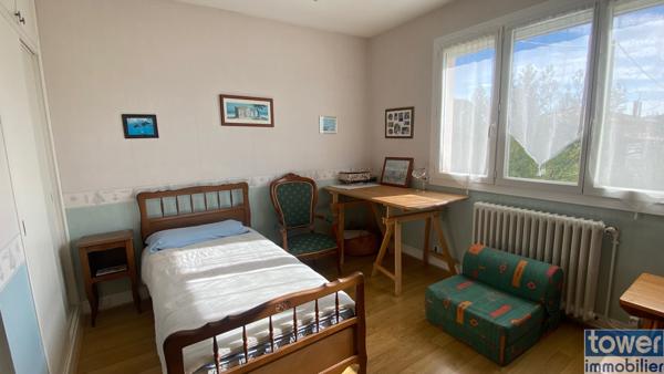 VILLA T6 CENTRE L ISLE JOURDAIN