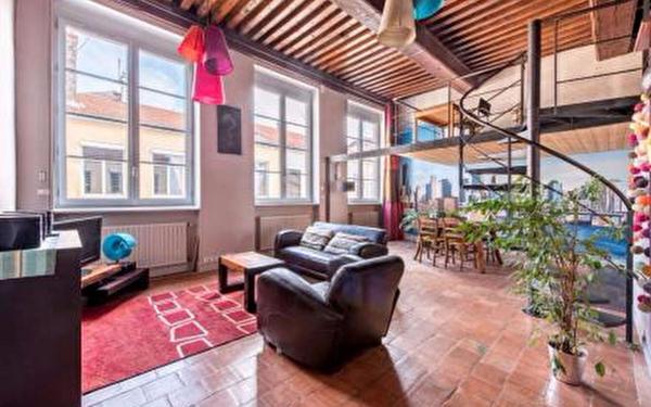 Appartement à louer    2 pièces • 60,32 m2 Lyon 4