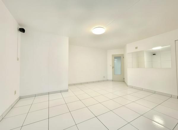 Appartement 4 pièces au rez-de-chaussée avec grande terrasse