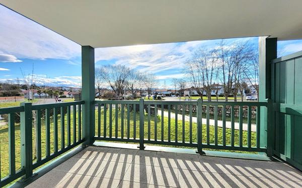 Appartement à vendre    3 pièces • 64,49 m2 Saint-Pierre-d'Irube