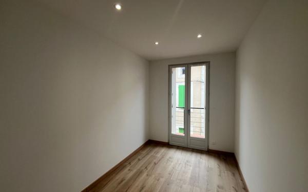 Appartement à louer    4 pièces • 76,87 m2 Castelnaudary