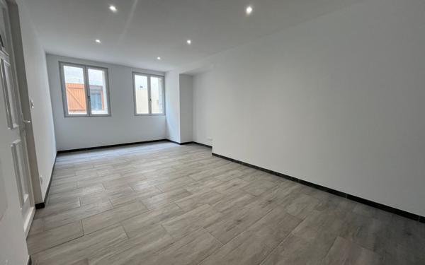Appartement à louer    4 pièces • 76,87 m2 Castelnaudary