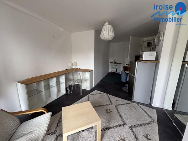 T2 MEUBLE – BALCON – PARKING