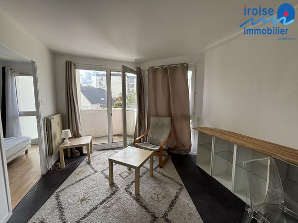 T2 MEUBLE – BALCON – PARKING