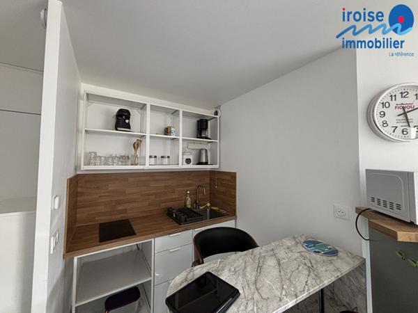 T2 MEUBLE – BALCON – PARKING