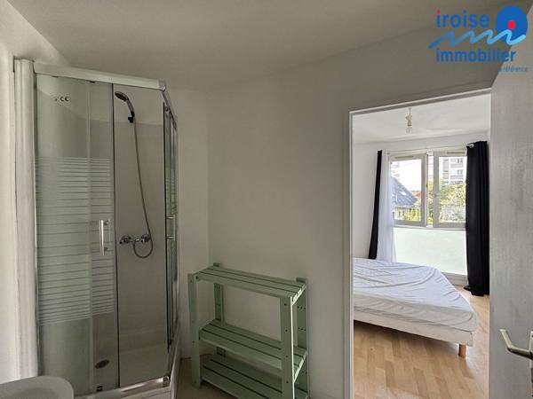 T2 MEUBLE – BALCON – PARKING