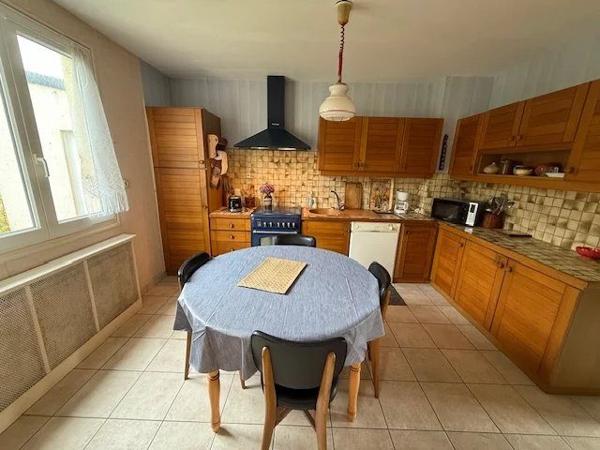 MAISON PLEUMEUR BODOU ACCES TOUTES LES COMMODITES A PIED