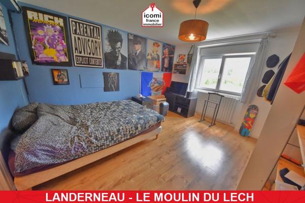 A VENDRE - MAISON INDIVIDUELLE T7 152M² - 6 CHAMBRES - GARAGE - IDEALE POUR UNE FAMILLE SUR TERRAIN CLOS DE 560M²