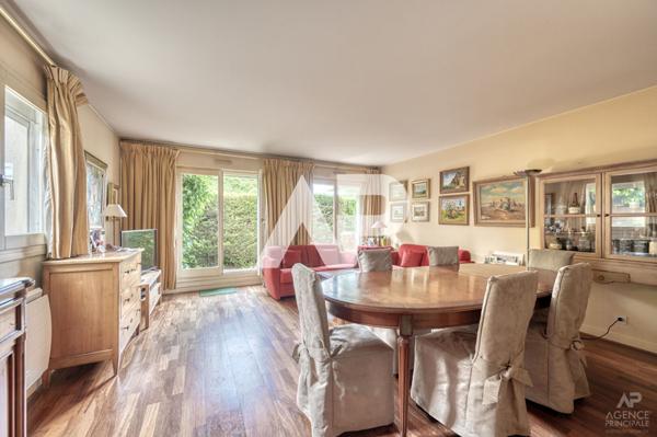 Appartement Rueil Malmaison 4 pièce(s) 105.56 m2 €570 000 ** - Référence 19423