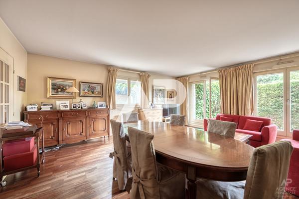 Appartement Rueil Malmaison 4 pièce(s) 105.56 m2 €570 000 ** - Référence 19423