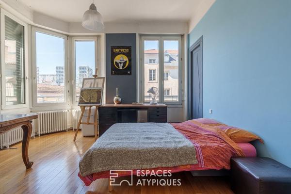 Hôtel particulier et sa terrasse sur les toits