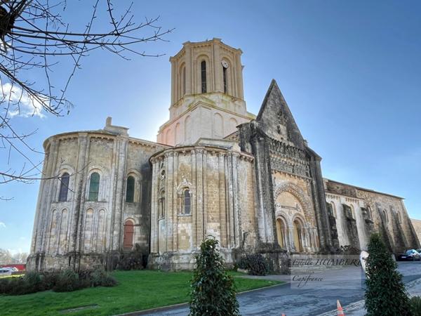 VOUVANT Demeure de 131 m²