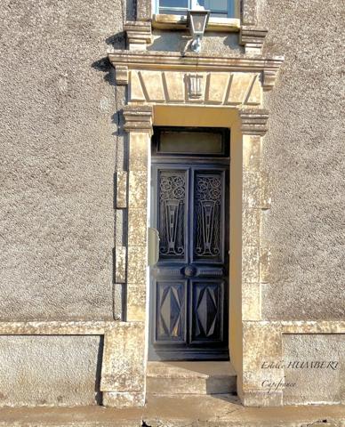 VOUVANT Demeure de 131 m²