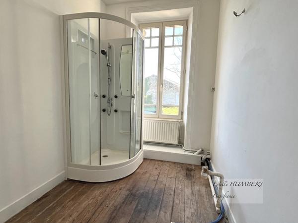 VOUVANT Demeure de 131 m²