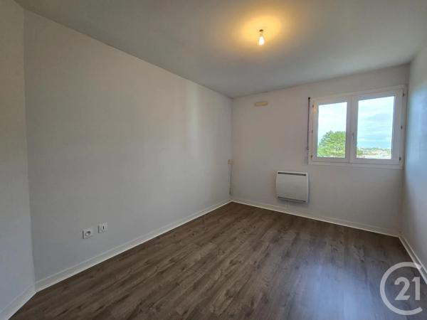 Appartement T2 à vendre  2 pièces - 46 m 2   BREST  - 29