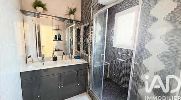 Maison à vendre 5 pièces 123 m² Marseille 15