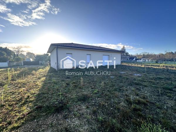 Maison neuve de 2025, jamais habitée, à 2 minute du centre de Lesparre-Médoc : confort moderne, grand terrain et prestations de qualité !