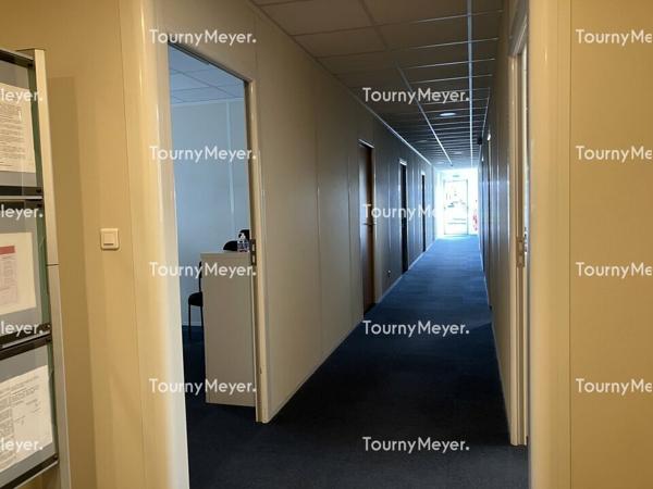 BLANQUEFORT- A LOUER ENTREPOT DE 6 223 M²