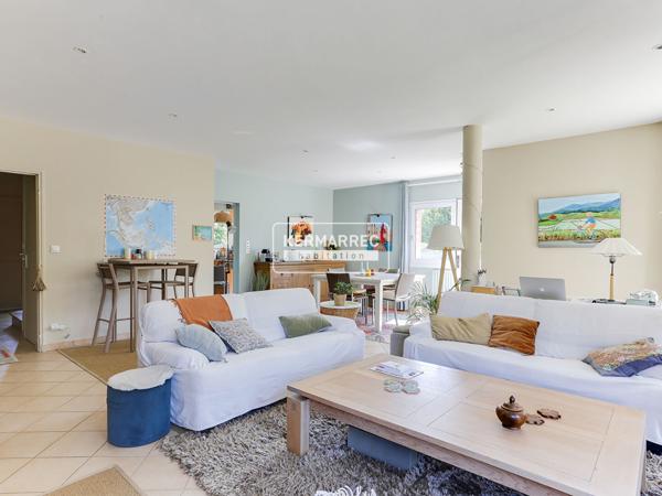 Maison 8 pièces – 172 m² environ à Saint-Grégoire (ref : 32763)