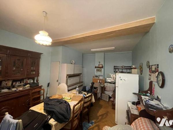 Maison de cour à rénover à Lomme marais