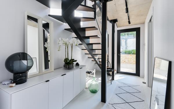 SAINT DIDIER AU MONT D'OR - Très belle maison de hameau au calme sans vis a vis avec vue et extérieur
