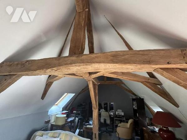 Charme et Espace !
Maison à usage d'habitation située sur la commune de CHOUZE SUR LOIRE qui of...