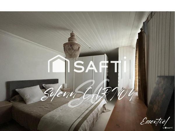 Coup de coeur assuré pour cette magnifique maison de caractère au cœur de Ploemeur !