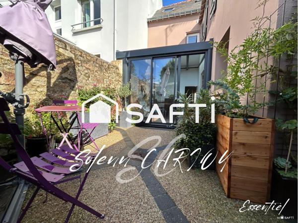 Coup de coeur assuré pour cette magnifique maison de caractère au cœur de Ploemeur !