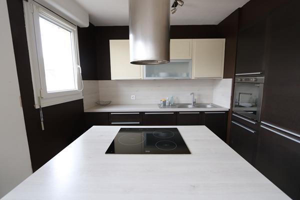 Appartement meublé à Orleans 2 pièce(s) 47 m2 avec parking privatif