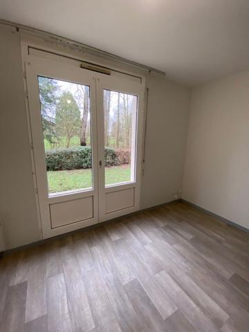 Proximité Facultés - APPARTEMENT de type 2