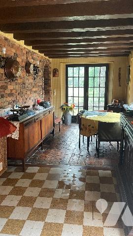 JANVILLE EN BEAUCE 2' Maison de caractère avec parc arboré