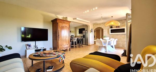 Maison à vendre 6 pièces 134 m² Caumont-sur-Durance