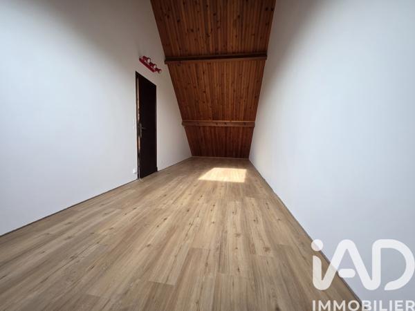 Maison à vendre 6 pièces 123 m² Le Mesnil-Saint-Denis