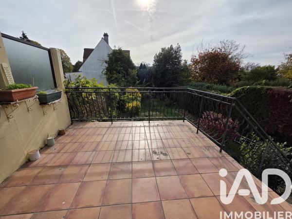 Maison à vendre 6 pièces 123 m² Le Mesnil-Saint-Denis