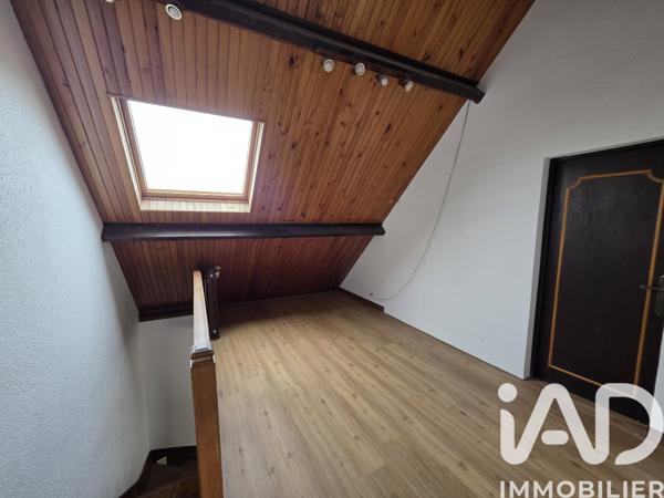 Maison à vendre 6 pièces 123 m² Le Mesnil-Saint-Denis