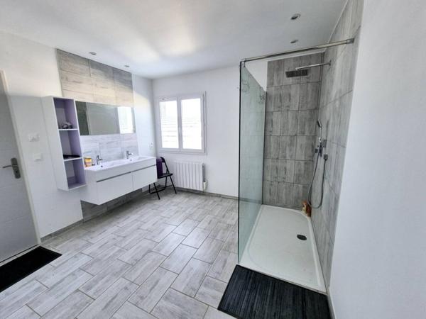 Maison à vendre 7 pièces de 340 m²