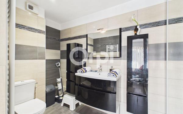 Appartement à vendre    2 pièces • 56,48 m2 Mandelieu-la-Napoule