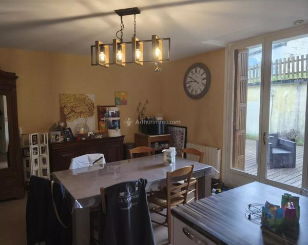 Vente Maison 6 pièces 164 m2 à Courdemanche