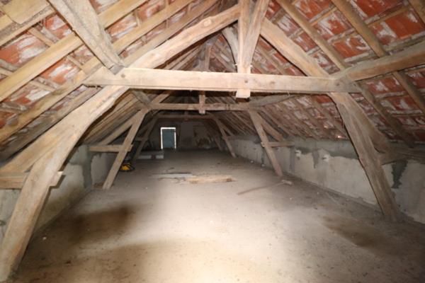 Maison Lucenay Les Aix 2 pièce(s) 140 m2