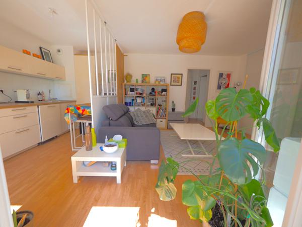 A VENDRE - APPARTEMENT  3 PIECES - 60m²  -  ROMAINVILLE