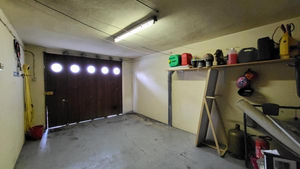 Maison - 8 pièces - 137m²