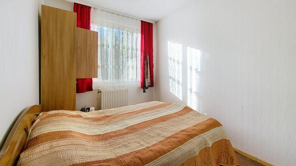 Maison - 8 pièces - 137m²