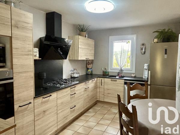 Maison à vendre 4 pièces 90 m² Tourves