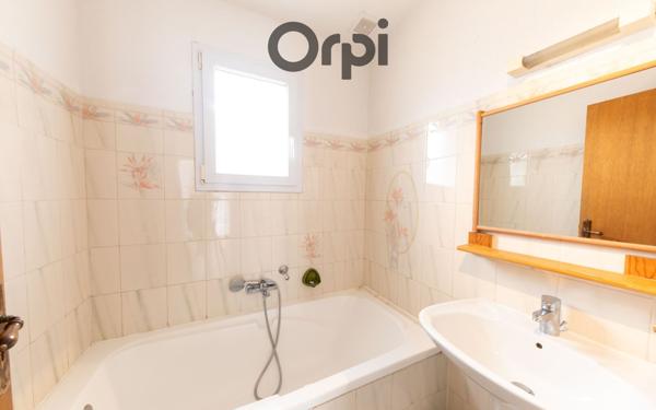 Maison à vendre    5 pièces •  Tautavel