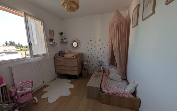 Appartement à vendre    3 pièces • 71,79 m2 Billère