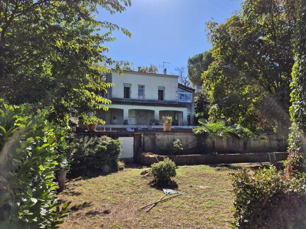 Maison 132 m2 terrain 1985 m2 piscine Saint-Martin-de-Valgalgues (30520)